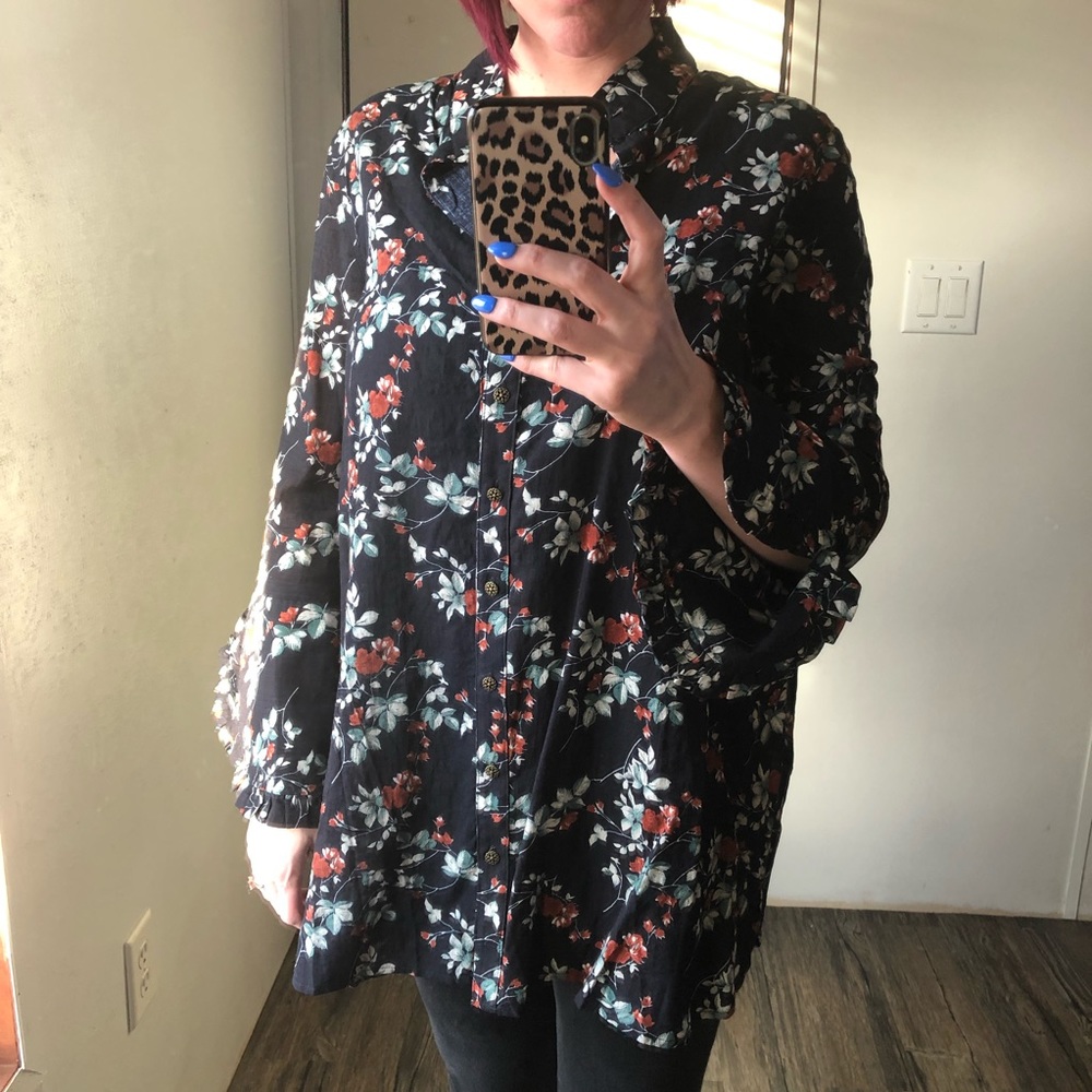 Ease Brand Tunic Button Up